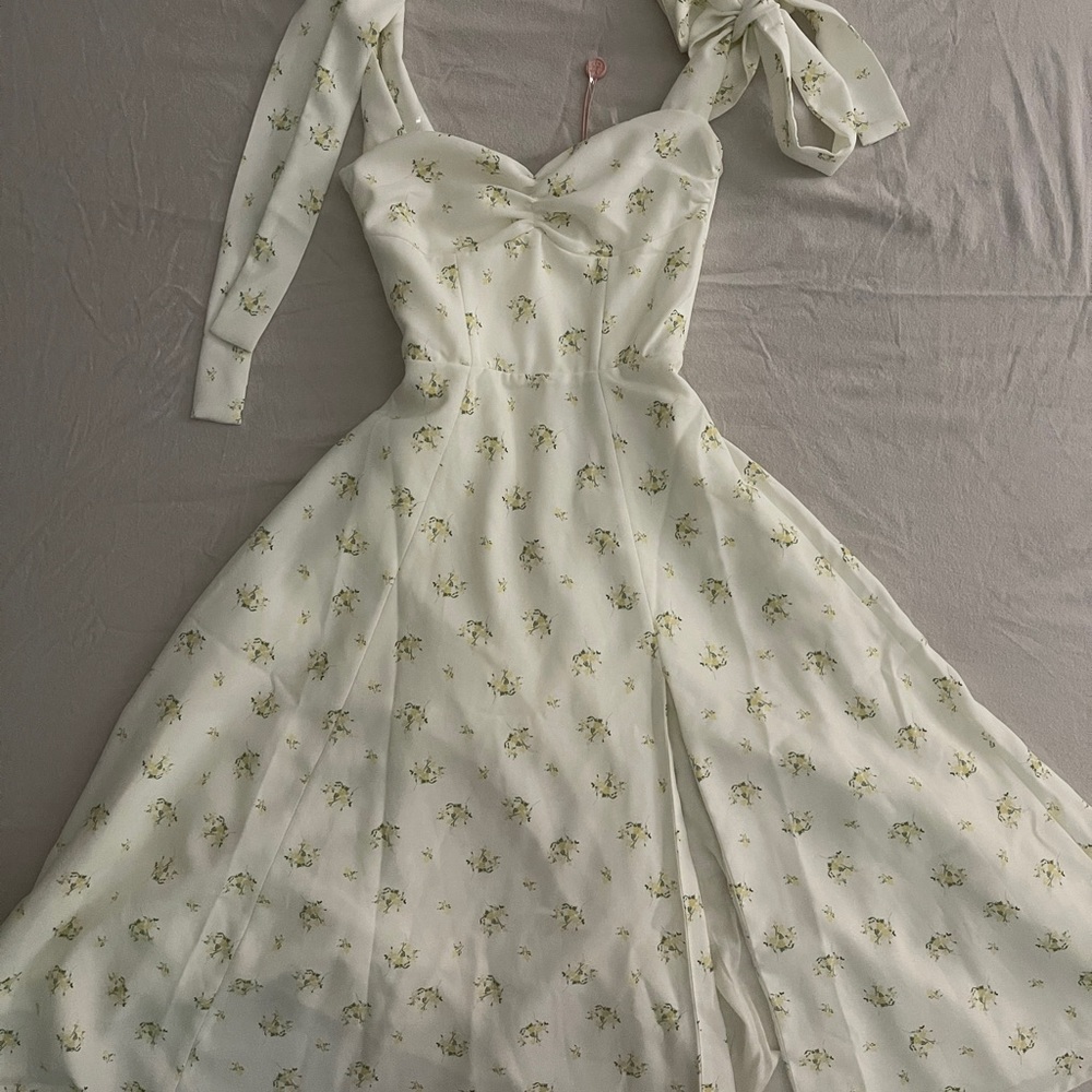 House of CB DRESS
